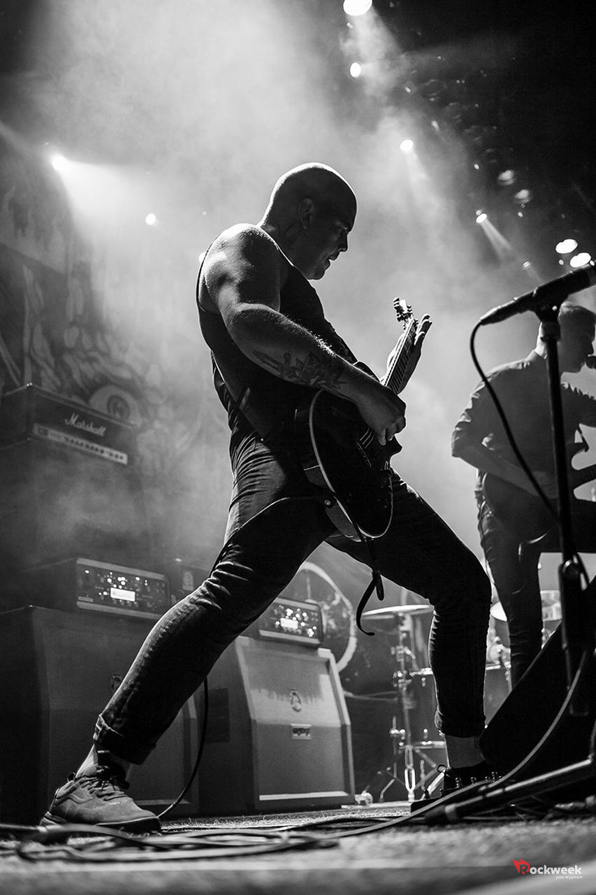 Rockweek.ru-Arch-Enemy-ГлавClub-2019-10