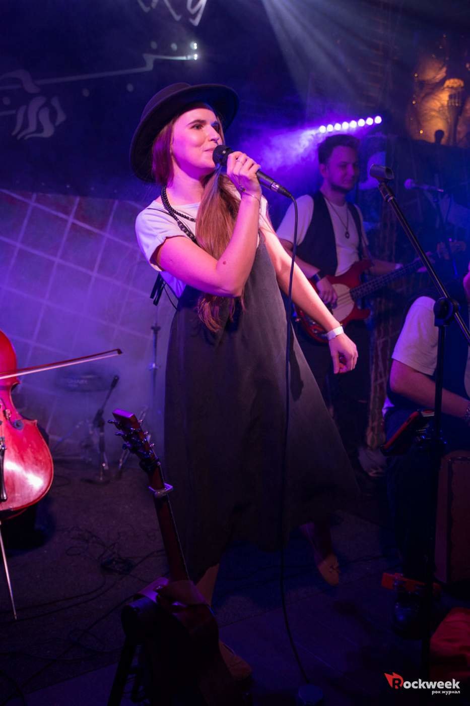 GLASTONBERRY 10 лет, Обними кита ✪ Фотограф — Дарья Игнатова