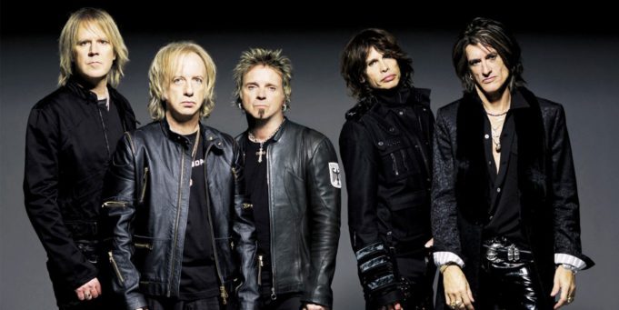 ЛЕГЕНДАРНАЯ ГРУППА AEROSMITH МОЖЕТ РАСПАСТЬСЯ В 2017 ГОДУ Легендарная группа Aerosmith может распасться в 2017 году