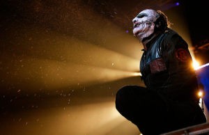 ВОКАЛИСТ SLIPKNOT: «МОЛОДЁЖЬ НЕ ИНТЕРЕСУЕТСЯ КОРНЯМИ»
