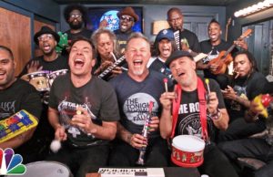ГРУППА METALLICA СЫГРАЛА СВОЙ ХИТ НА ДЕТСКИХ МУЗЫКАЛЬНЫХ ИНСТРУМЕНТАХ