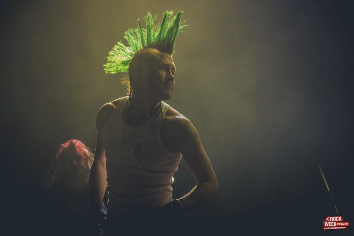 THE EXPLOITED В КЛУБЕ YOTASPACE