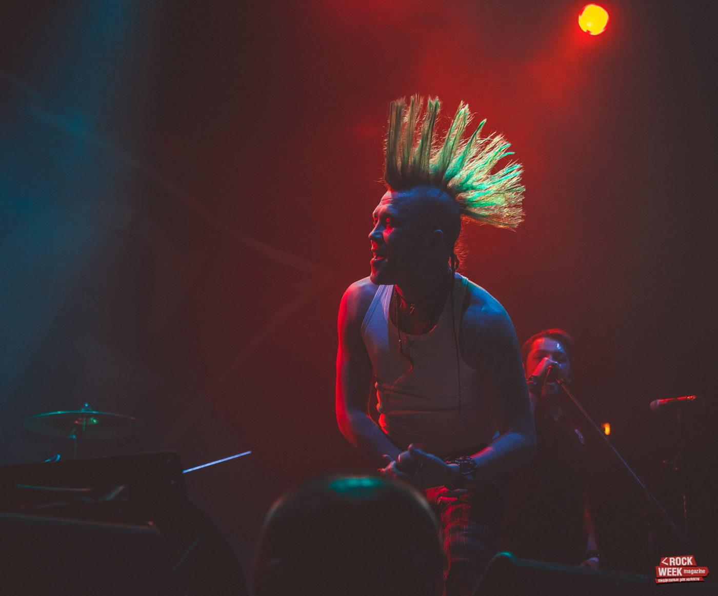 THE EXPLOITED В КЛУБЕ YOTASPACE