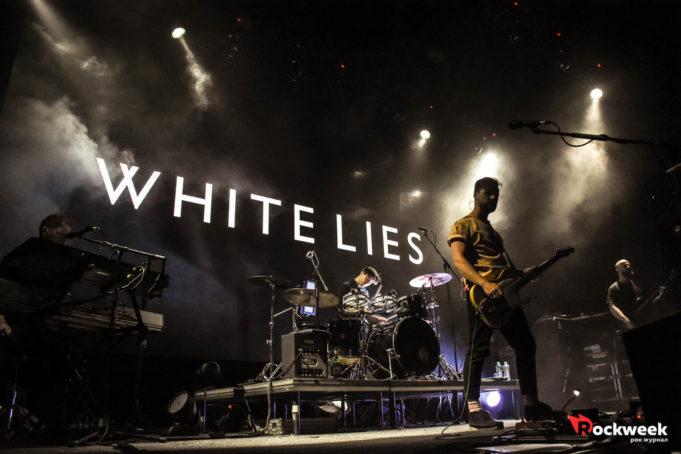 White Lies окутали уютом ГлавClub Green Concert!