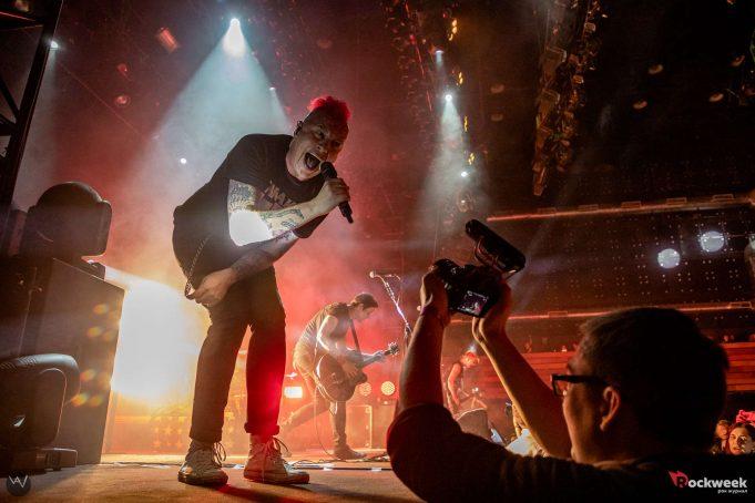 «Тараканы!» — «Глас Народа»! в ГЛАВCLUB GREEN CONCERT группа "ТАРАКАНЫ!", клуб ГЛАВCLUB ✪ Фотограф — Владимир Клычников