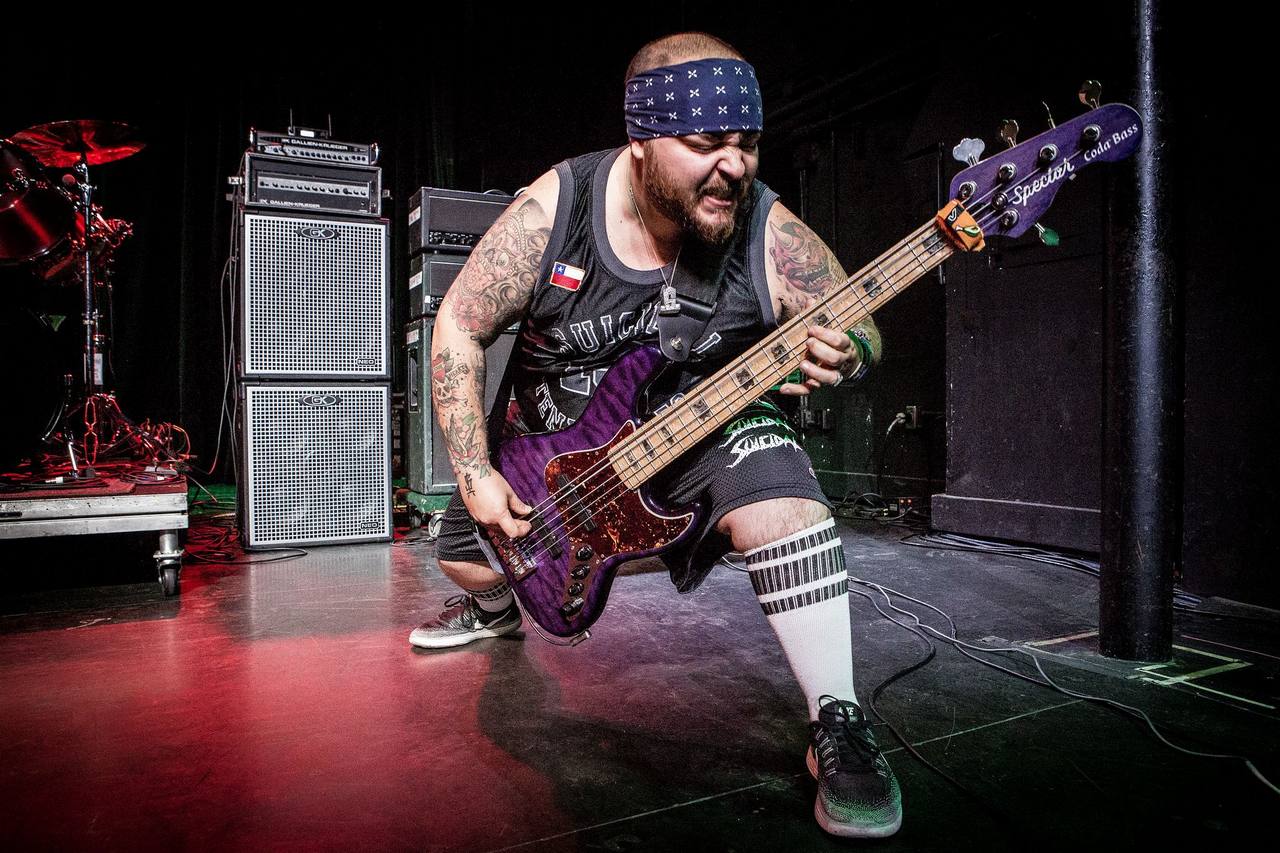 группа Suicidal Tendencies, басист Ра Диас