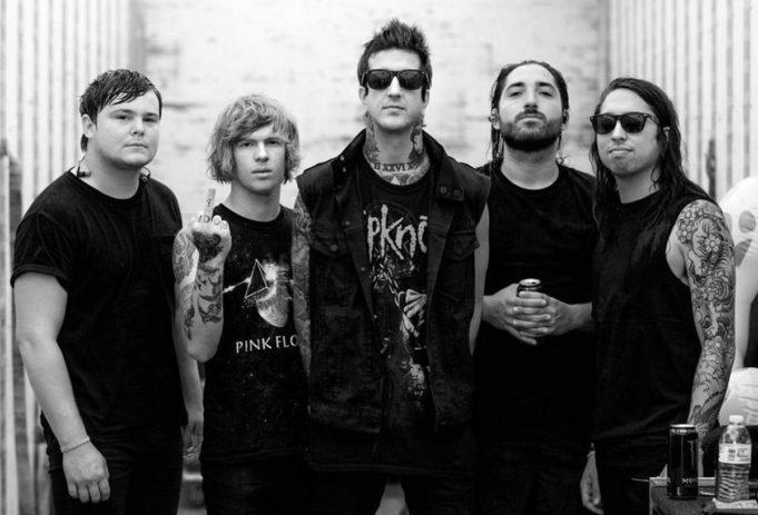 Of Mice & Men объявляют первый тур по Великобритании и Европе за четыре года Of Mice & Men объявляют первый тур по Великобритании и Европе за четыре года