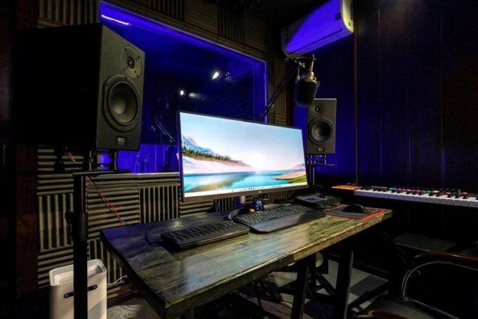 Soundrise Records: Идеальное место для записи вашей музыки в Москве