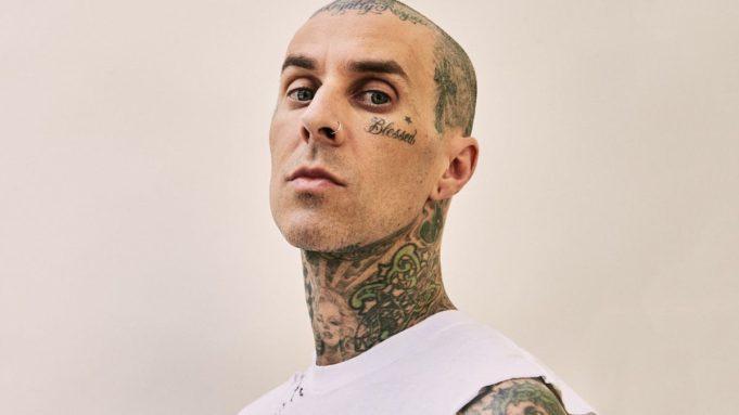 Трэвис Баркер рассказал о новых песнях Blink-182 Трэвис Баркер Blink-182