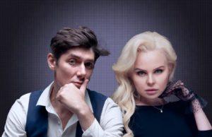 Экс-солистка группы «Ленинград» стала ведущей «НАШЕГО РАДИО» Экс-солистка группы «Ленинград» Алиса Вокс стала новой ведущей «НАШЕго Радио»