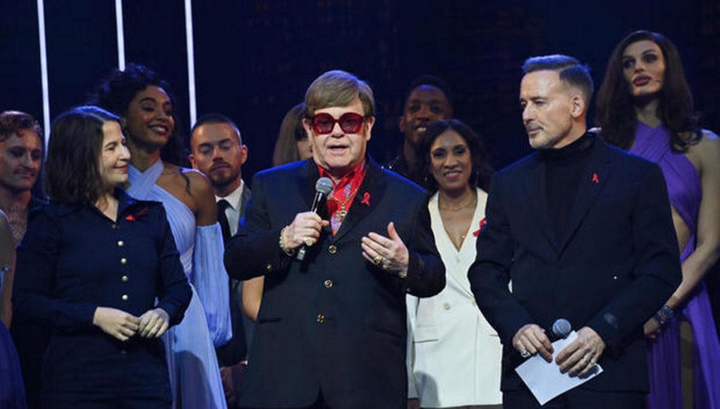 rockweek.ru-elton-john-01 Элтон Джон потерял зрение