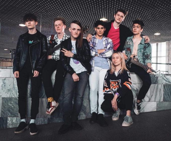 Шерра выпустила новый мини-альбом Teen Spirit группа Шерра, выпустила новый альбом Teen Spirit