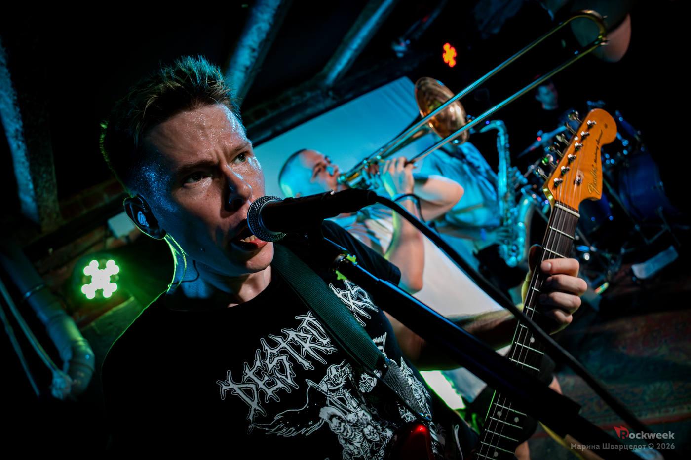 группа THE_DEAD_PRESIDENT, SKA WAVE IV, бар «Столярка и Мотри» 23/05/2026 ✪ Фотограф — Марина Шварцедот