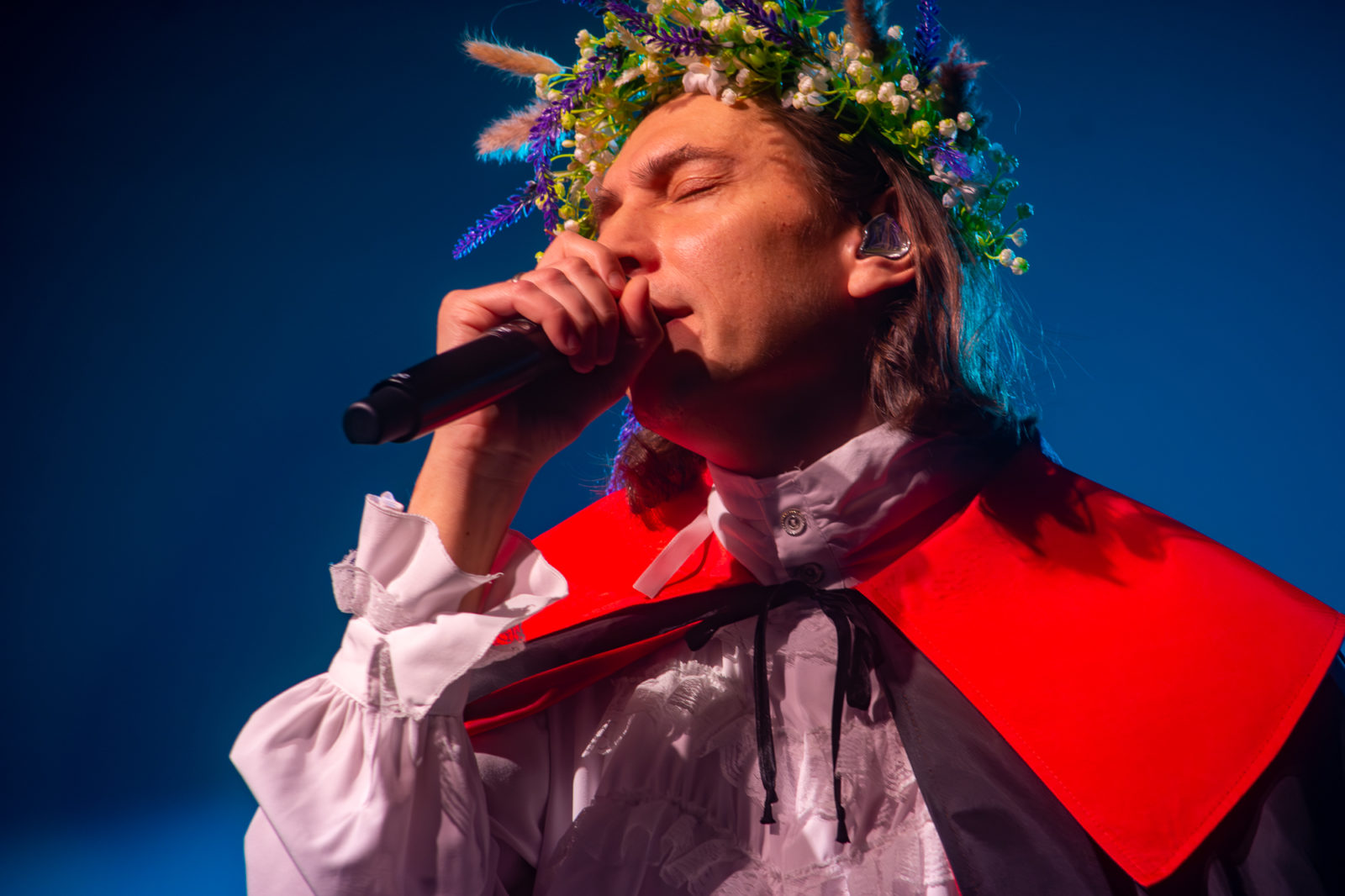Oсенний бал пожилой молодёжи. «Дайте танк (!)» превратили концерт в коллективную сказку